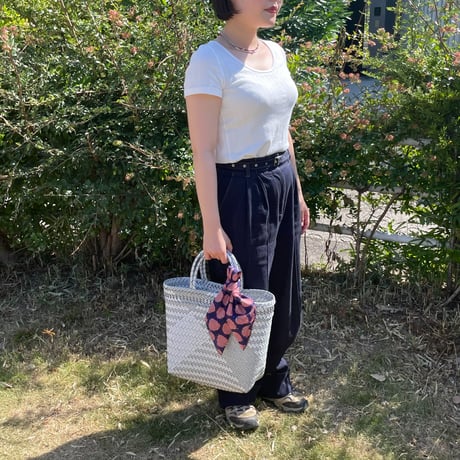 【8月17日(月)〜8月21日(金)発送】  Bag×Handkerchief［E］Mekearibag (Size : M) _Kurogoma Tofu(cross)