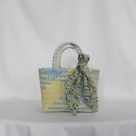 【7月21日(火)〜7月24日(金)発送】 Bag×Handkerchief［B］Mekearibag (Size : S) _Yasashii Blue×Butter