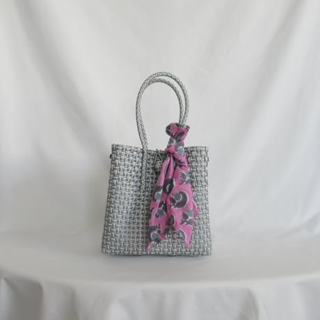 【9月24日(木)〜9月25日(金)発送】 Bag×Handkerchief［F］Gummy bag (Size : S) _ Mellow Silver