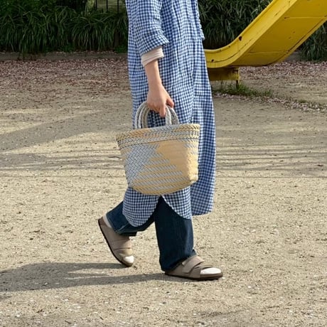 【10月13日(火)〜10月16日(金)発送】 Mekearibag No.13 (Size: S) _Milk Tea × Gomashio