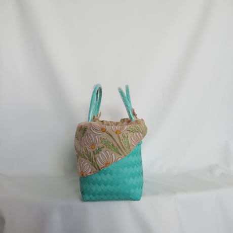 【8月31日(月)〜順次発送】 Bag×Handkerchief［I］Mekearibag BOUQUET _Peacock Green