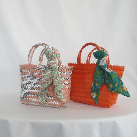 【7月27日(月)〜7月31日(金)発送】 Bag×Handkerchief［B］Mekearibag (Size : S) _Peach × Gomashio