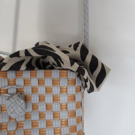 【10月5日(月)〜10月9日(金)発送】  Bag×Handkerchief［G］Hello bag ' gingham ' _ Moon