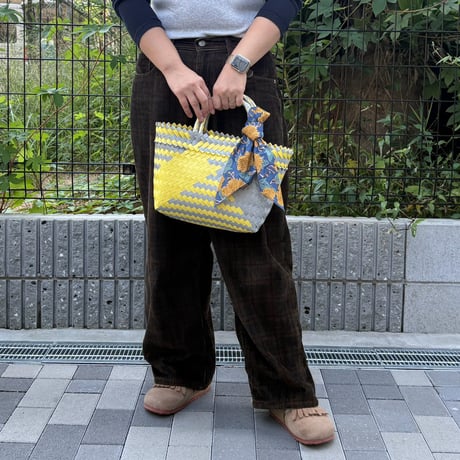 【10月13日(火)〜10月16日(金)発送】 Bag×Handkerchief［D］Mekearibag (Size : S) _ Yellow Silver (cross)