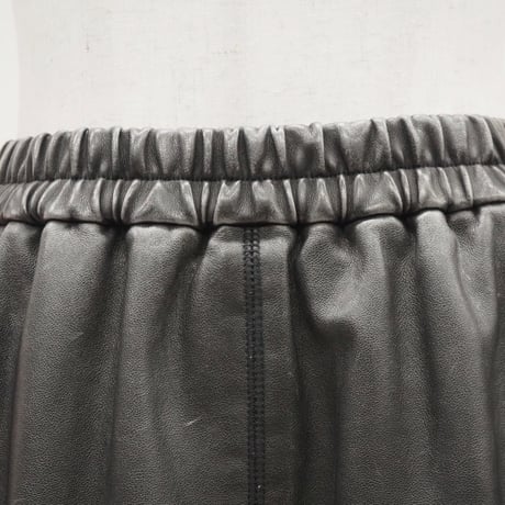 【PROVOKE】 pigment fake leather skirt