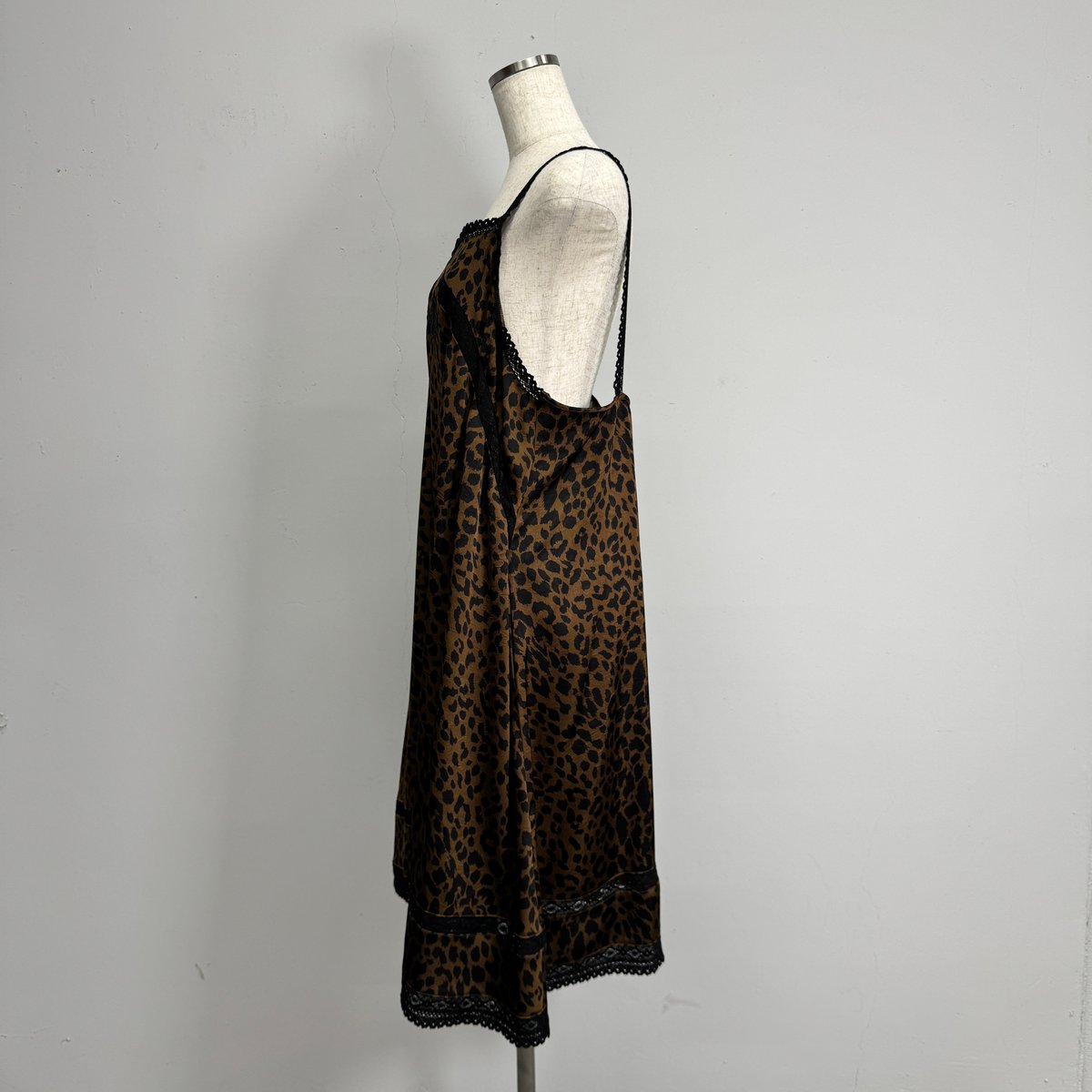 ARCHIVE STANCE】leopard lace slip dress | STORE