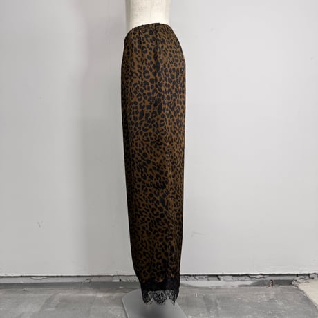 【ARCHIVE STANCE】lace hem leopard pants