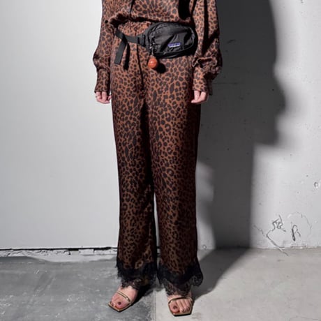 【ARCHIVE STANCE】lace hem leopard pants