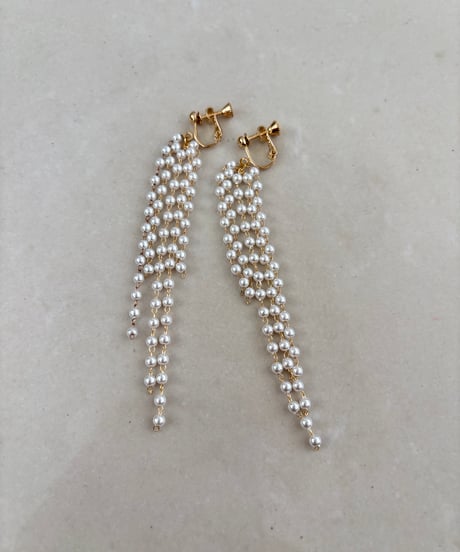 【NEW】粒パールジャラっとピアス・イヤリング