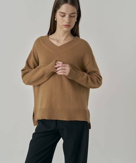 【EVER SERIES】 V-Neck Knit