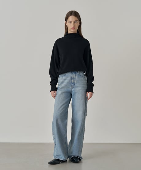 Bottle-Neck Knit