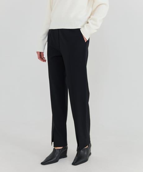 Linear Slit Pants