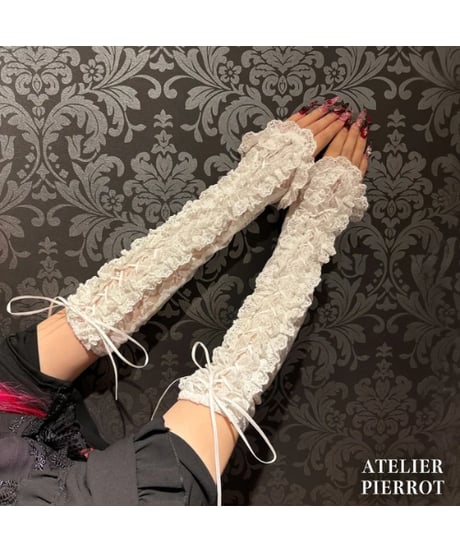 ATELIER-PIERROT／Sacred Lace-up Gloves（ホワイト）