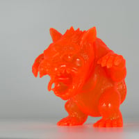 化け猫　クリア蛍光オレンジ