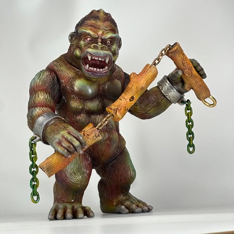 巨猿　新しい武器に驚く　*1 OFF*