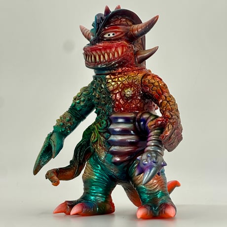 KAIJU GOTANDA *1 OFF* H3STUDIO × Siccaluna