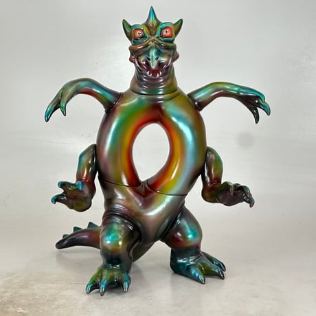 宇宙怪獣マイティ　世界の怪獣シリーズ　*1 OFF*