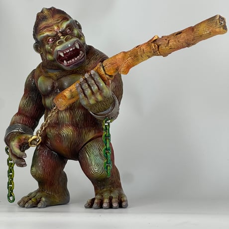 巨猿　新しい武器に驚く　*1 OFF*