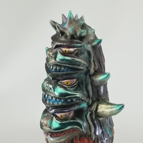 KAIJU_KANDA *1 OFF*　H3STUDIO × Siccaluna