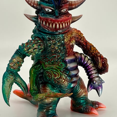KAIJU GOTANDA *1 OFF* H3STUDIO × Siccaluna