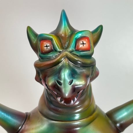 宇宙怪獣マイティ　世界の怪獣シリーズ　*1 OFF*