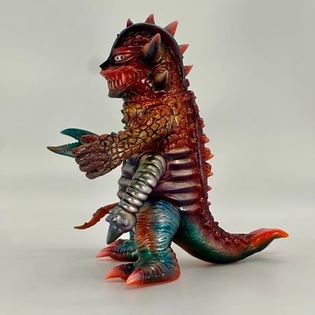 KAIJU GOTANDA *1 OFF* H3STUDIO × Siccaluna