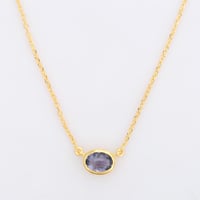 small oval ioliteネックレス
