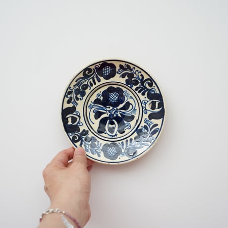 ルーマニア・トランシルヴァニアのヴィンテージ陶器