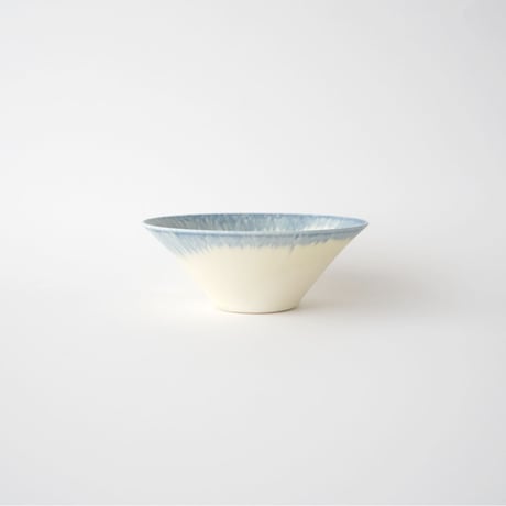 6/ 和田山真央・藍流し朝顔鉢 (M)