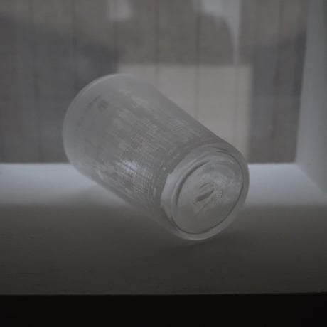 金子朋恵・思考のグラス (L)