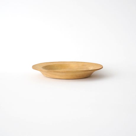 カレン族の手彫りのリム皿