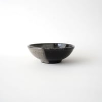 角掛政志・取鉢/ 掛分け（白黒）