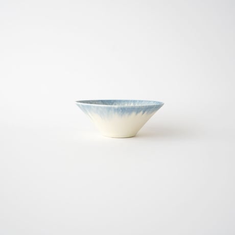 1/ 和田山真央・クリーム青・ー朝顔鉢 （S）①