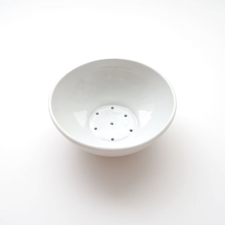 フランス・磁器の水切りボウル