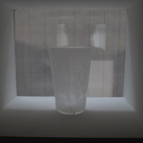 金子朋恵・思考のグラス (L)
