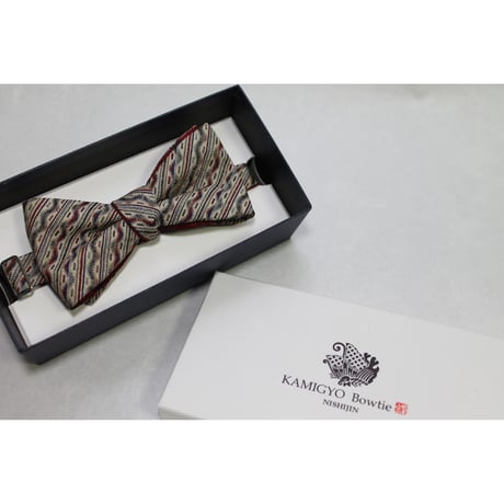 蝶ネクタイ　KIMONO fabric　西陣織