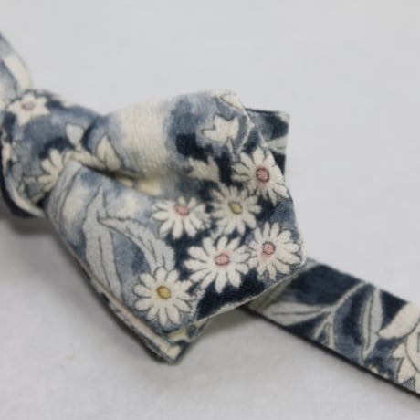 蝶ネクタイ　KIMONO fabric　型友禅 PT