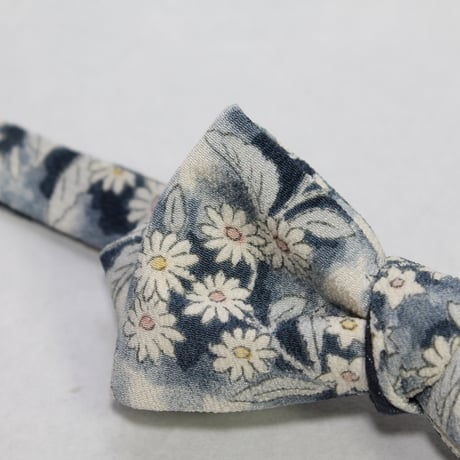 蝶ネクタイ　KIMONO fabric　型友禅 PT