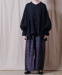 【BUNON】Embroidery Tuck pants
