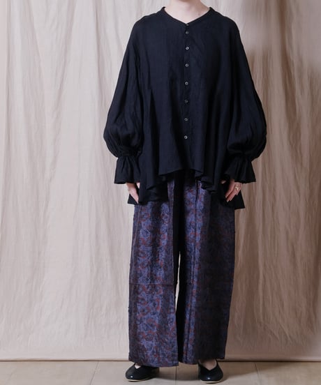【BUNON】Embroidery Tuck pants