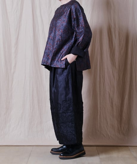 【BUNON】 Flower Tuck Pants