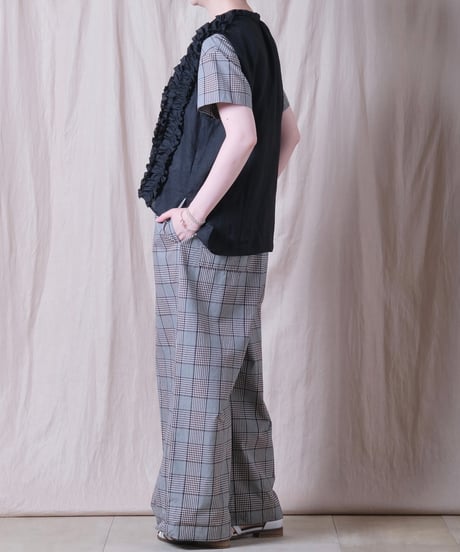 【UNIVERSAL TISSU】フレンチリネン スリーブレスフリルブラウス/UT261BL005/2026年 9月上旬再入荷予定