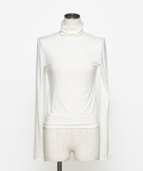 タートルネックTOPS【WCJ-DO-013WHT】※10月2日以降順次発送予定