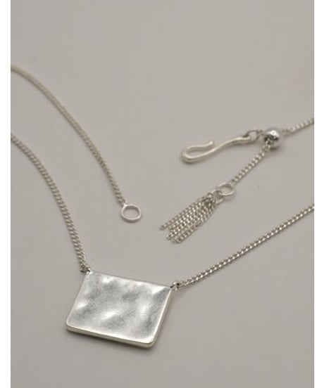 《9/22(火)まで｜12/中旬〜入荷》【 CHIGNO】[0066-779SH] ﾎｰｽｽｸｴｱｺｲﾝﾈｯｸﾚｽ