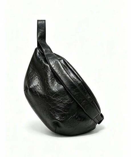 《 予約〆切11/4まで》1月頃 【 Arée 】Leather Cross Body Bag -AR261CB004-