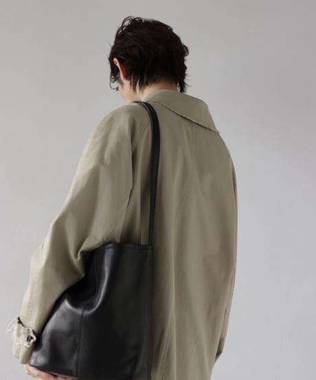《 予約〆切11/4まで》2027/1月頃 【 Arée 】Leather Tote Bag(medium) -AR261TB006-