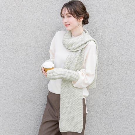 【KOHARU】フラッフィーシルクストール