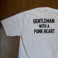 GENTLE TEE