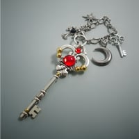 ひみつのジュエリートイチャーム［未来をみすえる時空の鍵］