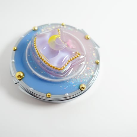デザイン変身ビッグピルケース